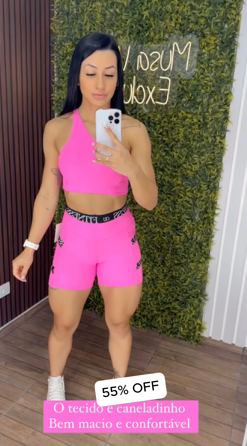 Cropped + Short Manu